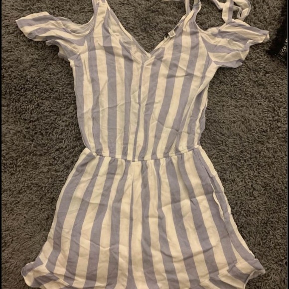 Pink - Picture 3 of 3